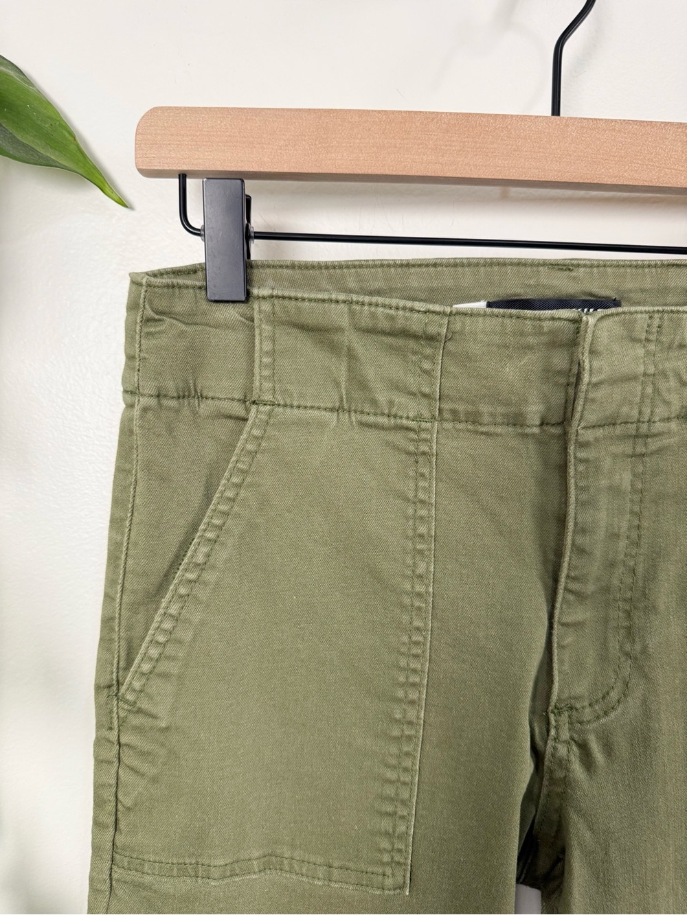 Kut from the Kloth Reese Ankle Straight Leg Olive Green Pant Zipper Cuff Size 4 - Picture 3 of 8